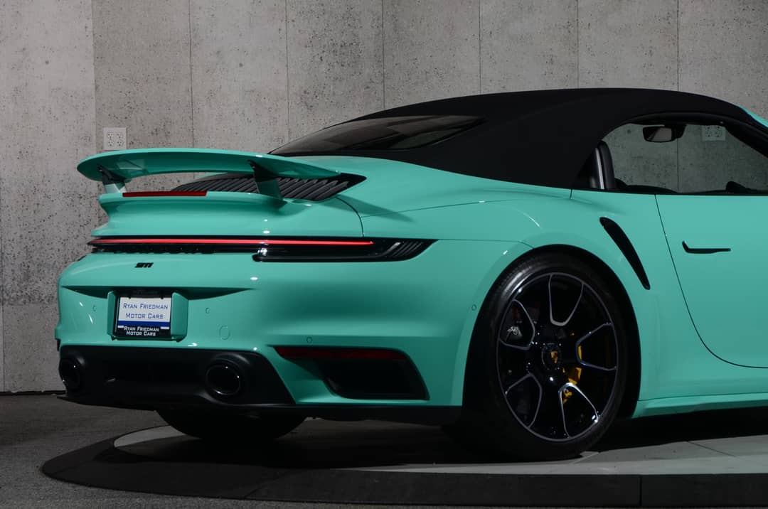 2022 Porsche 911 Turbo S — photo 26