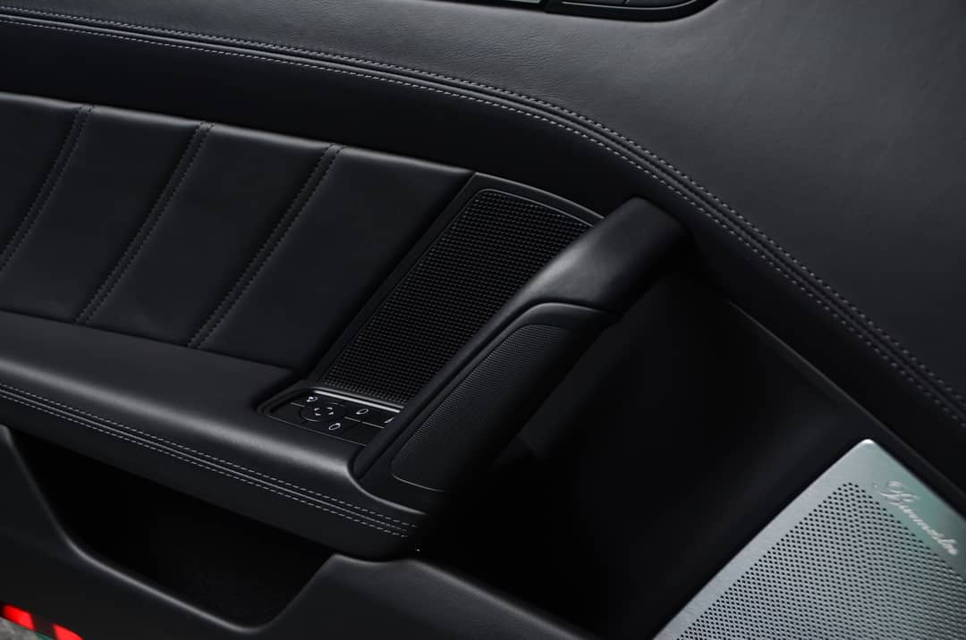2022 Porsche 911 Turbo S — photo 35