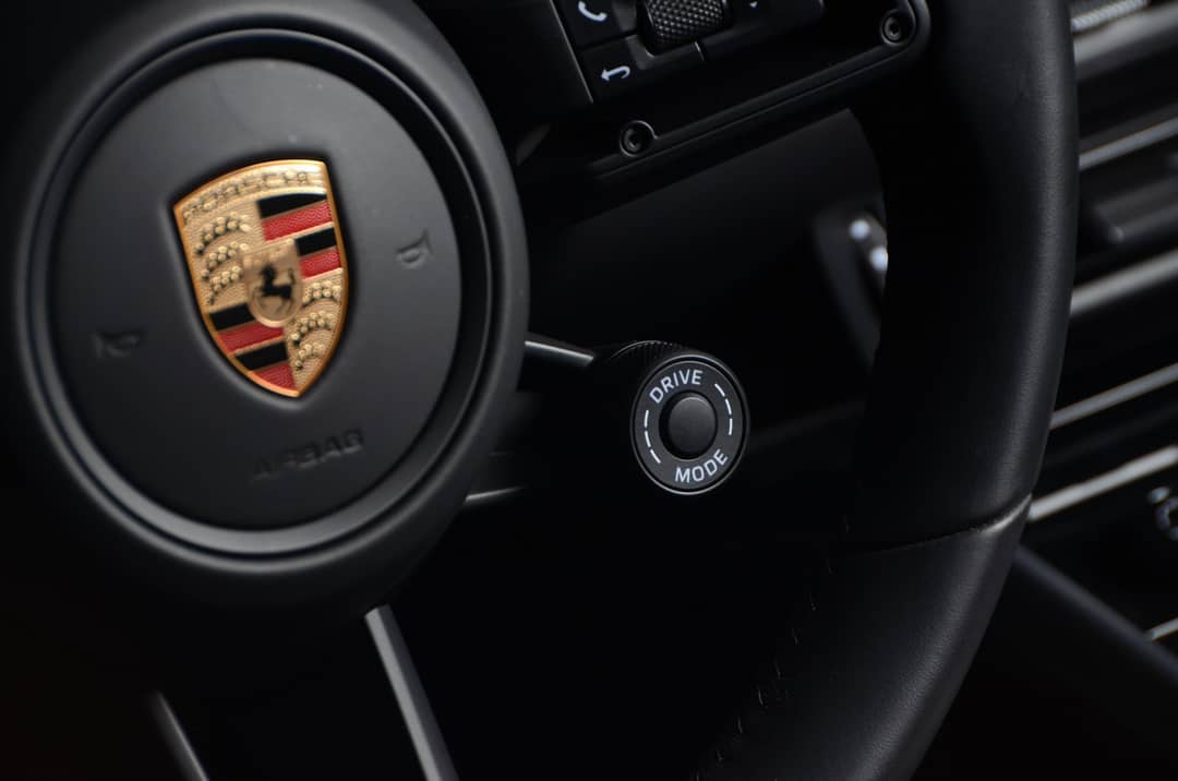 2022 Porsche 911 Turbo S — photo 42