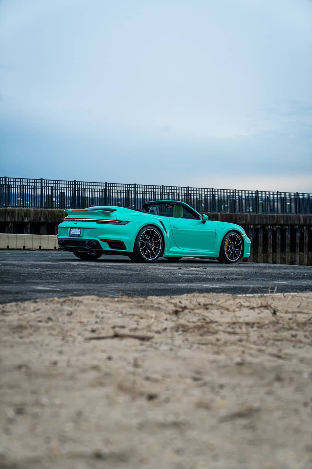2022 Porsche 911 Turbo S — photo 9