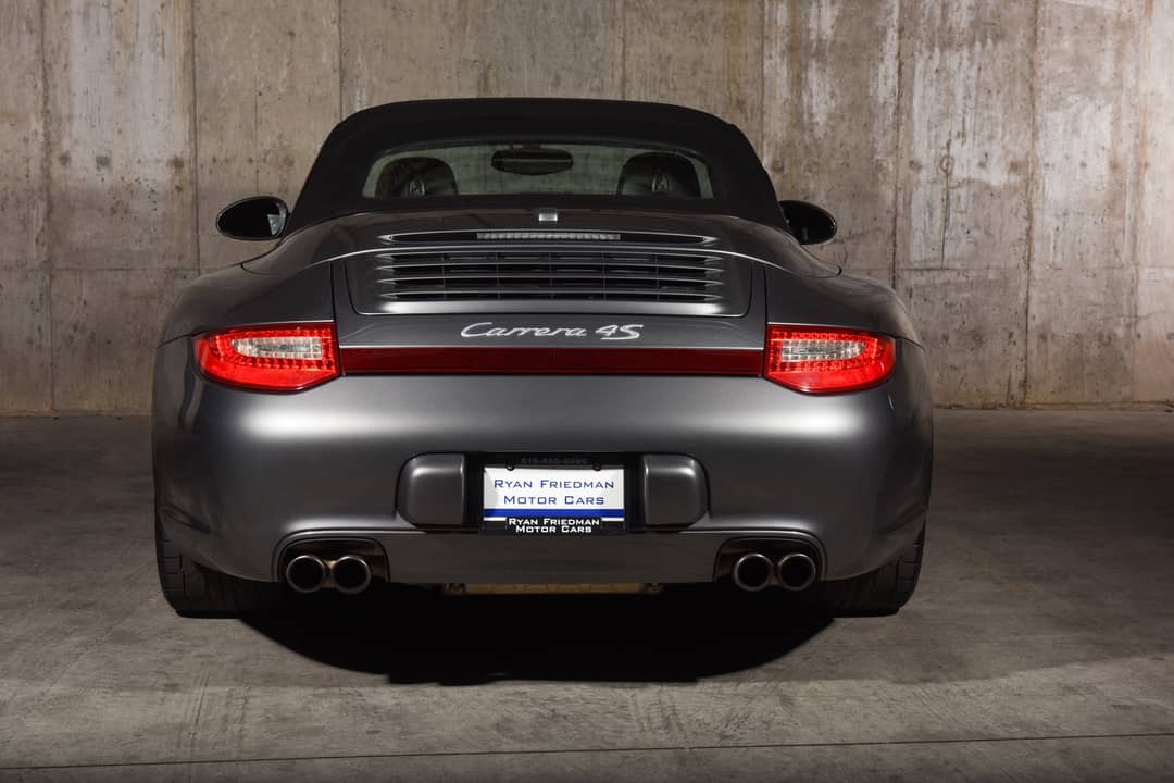 2010 Porsche 911 Carrera 4S — photo 11