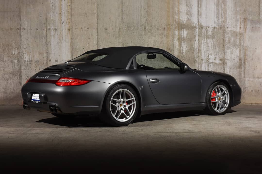 2010 Porsche 911 Carrera 4S — photo 14
