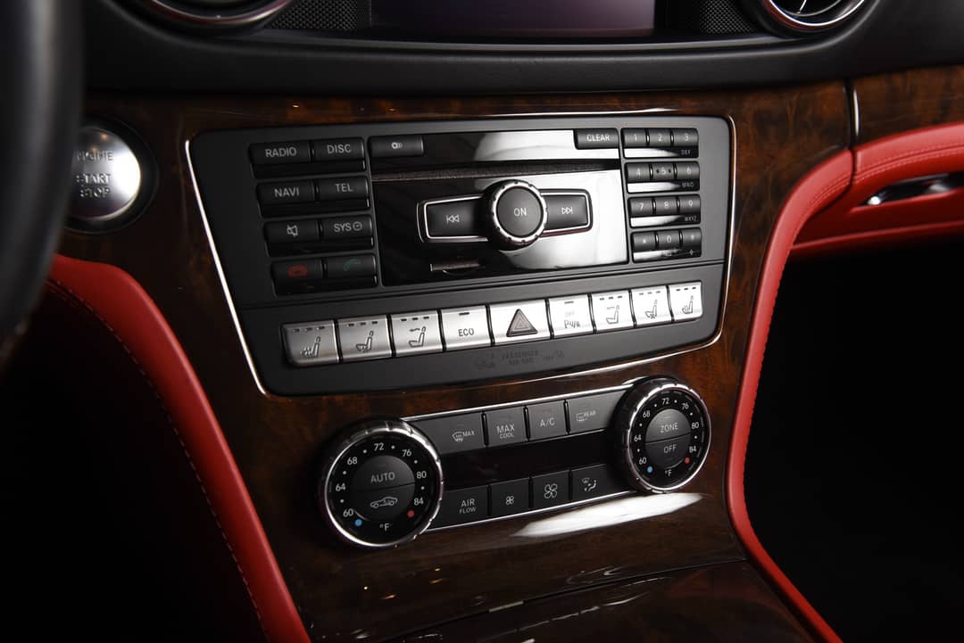 2013 Mercedes-Benz SL-Class SL 63 AMG — photo 33