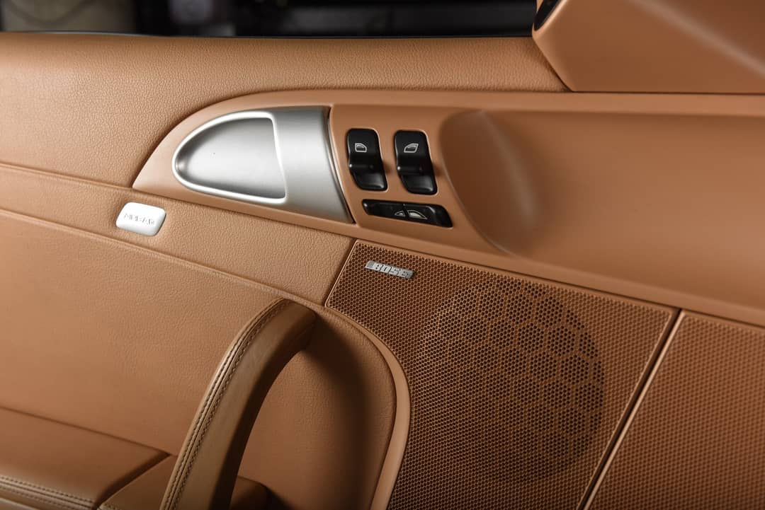 2010 Porsche 911 Carrera — photo 13