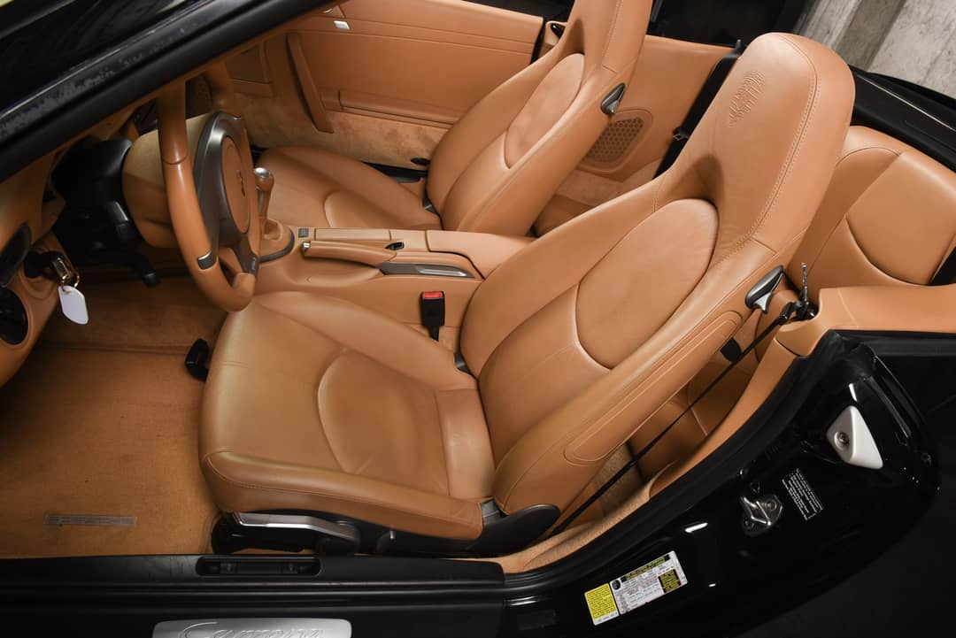 2010 Porsche 911 Carrera — photo 15