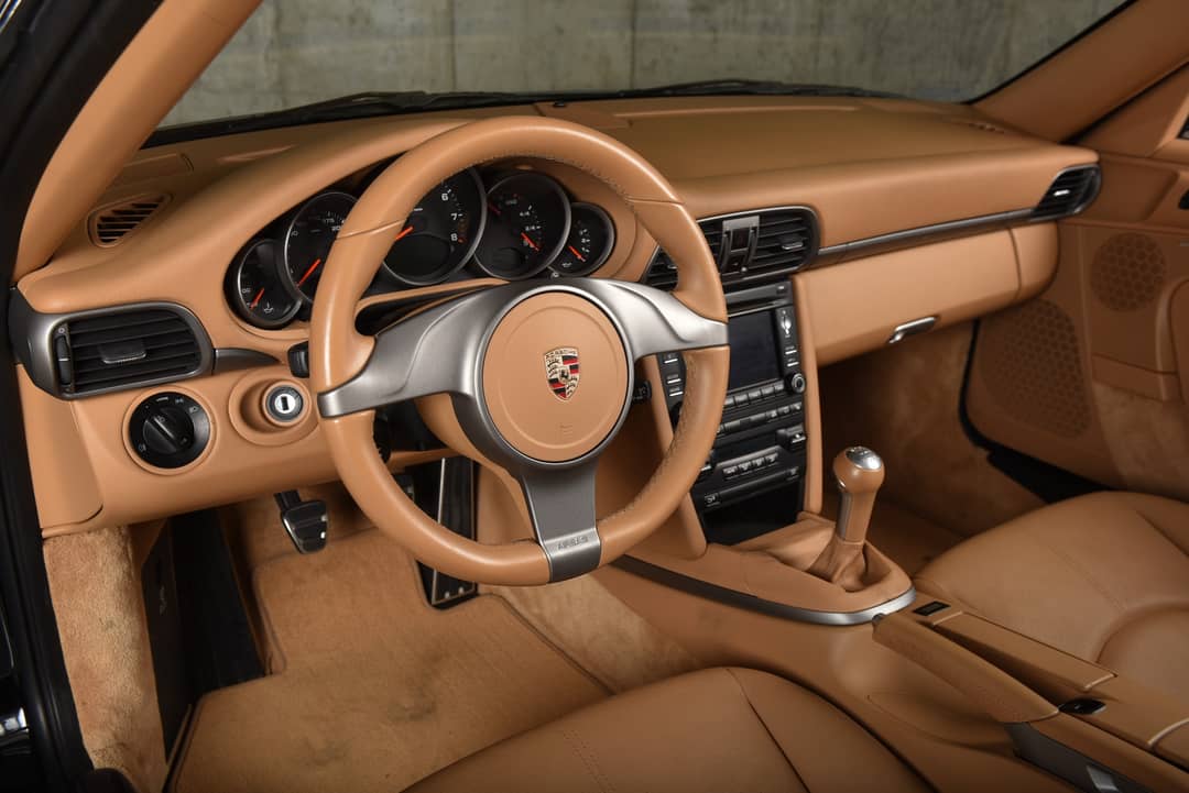 2010 Porsche 911 Carrera — photo 16