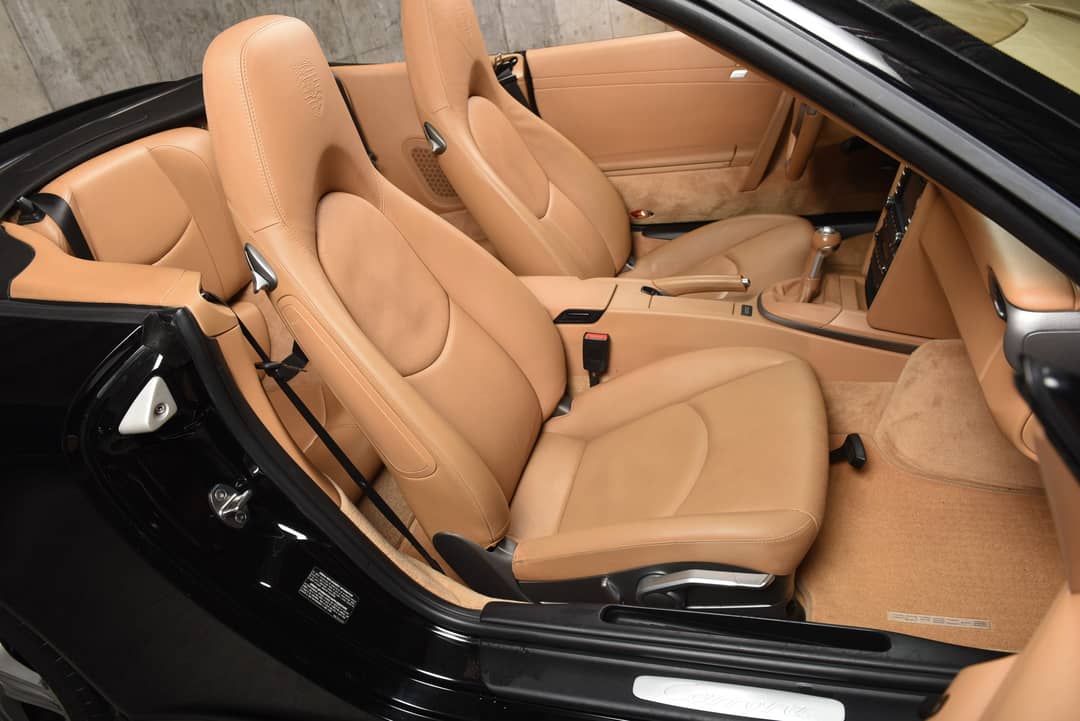 2010 Porsche 911 Carrera — photo 21