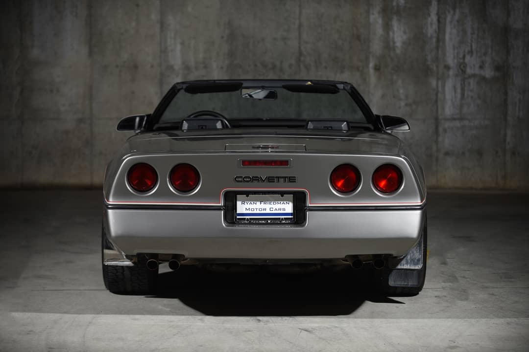 1986 Chevrolet Corvette — photo 11