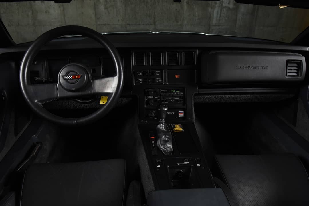 1986 Chevrolet Corvette — photo 18