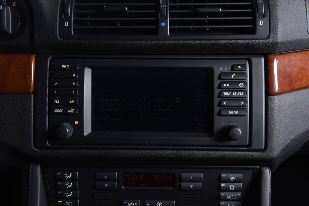2001 BMW M5 — photo 39