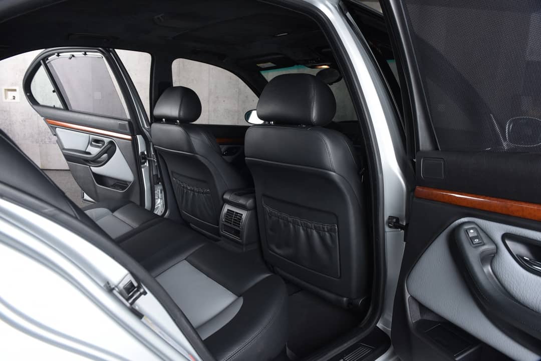 2001 BMW M5 — photo 43