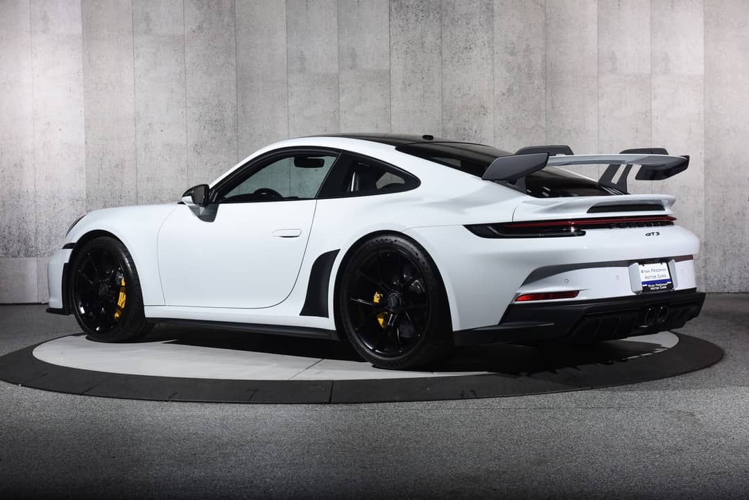 2022 Porsche 911 GT3 — photo 13