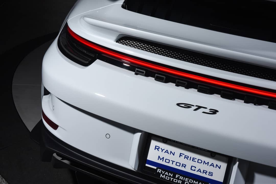 2022 Porsche 911 GT3 — photo 17