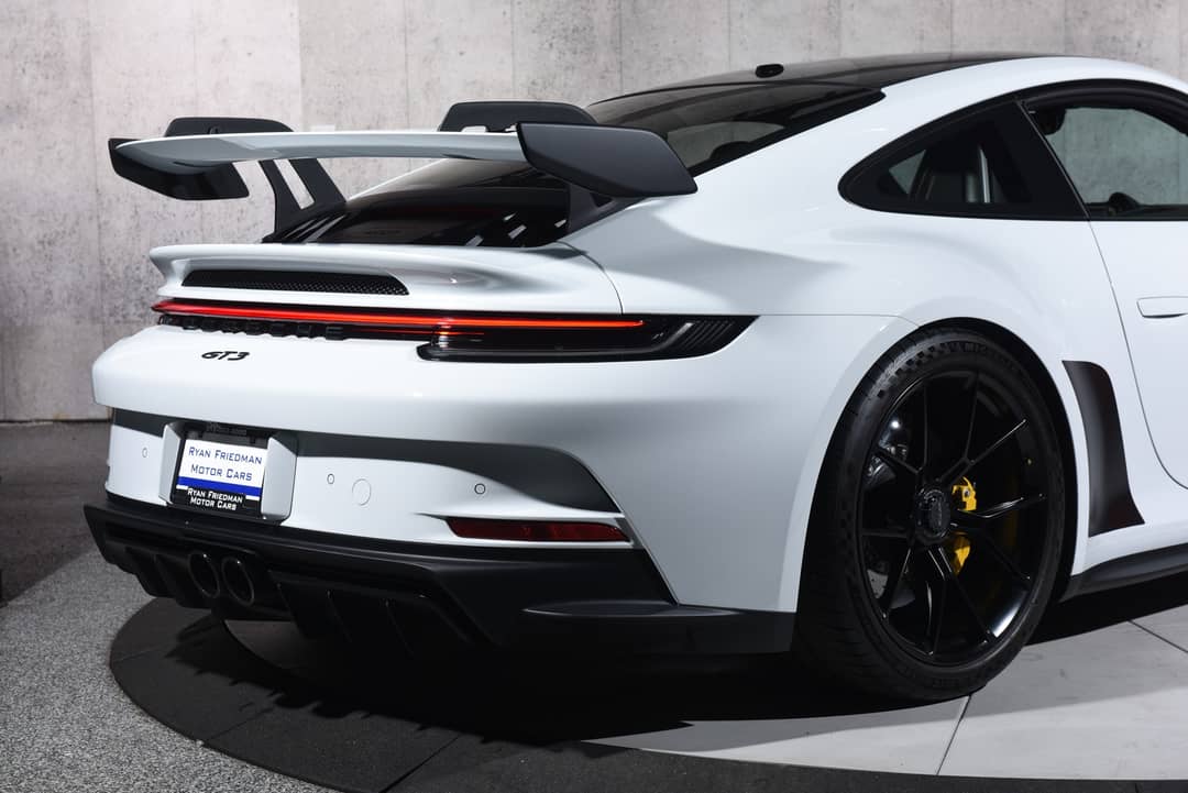 2022 Porsche 911 GT3 — photo 18