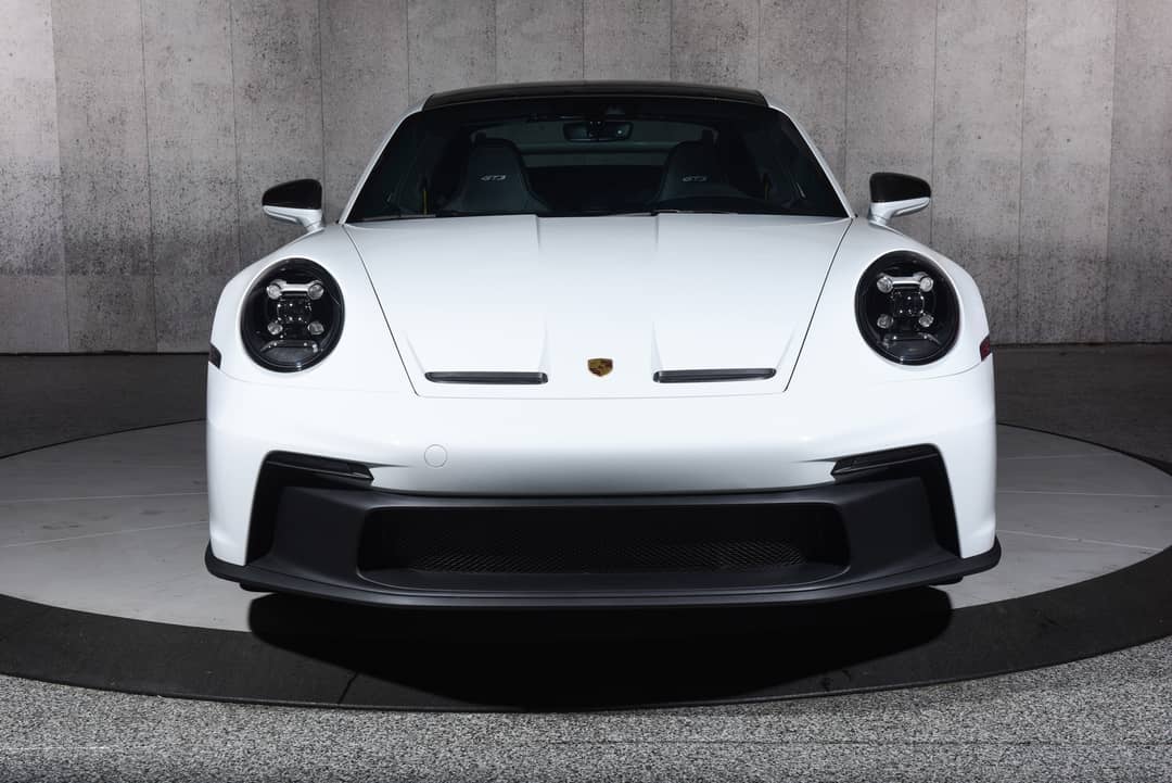 2022 Porsche 911 GT3 — photo 3
