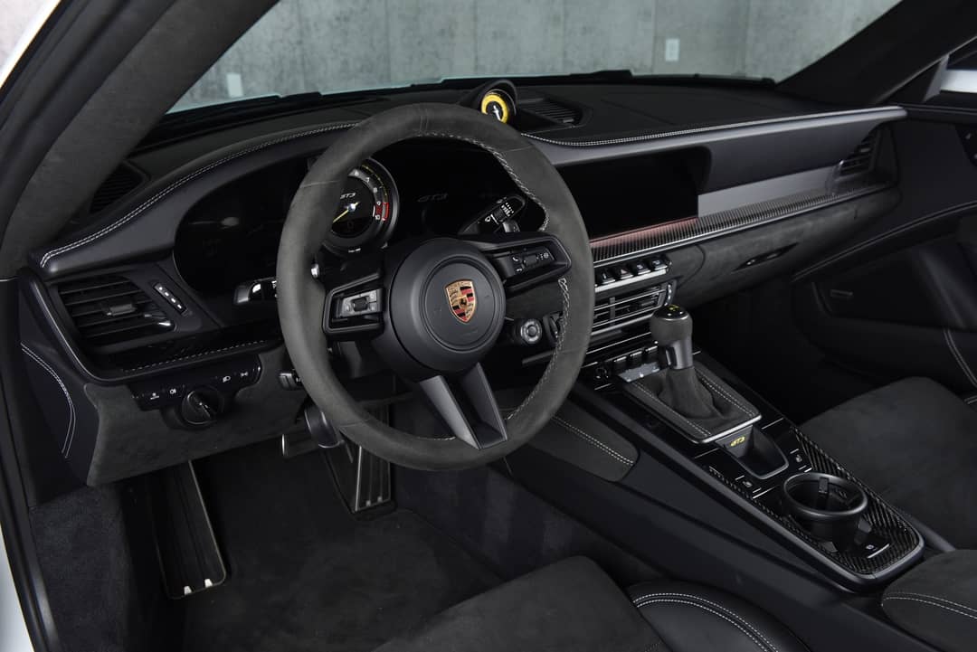 2022 Porsche 911 GT3 — photo 28