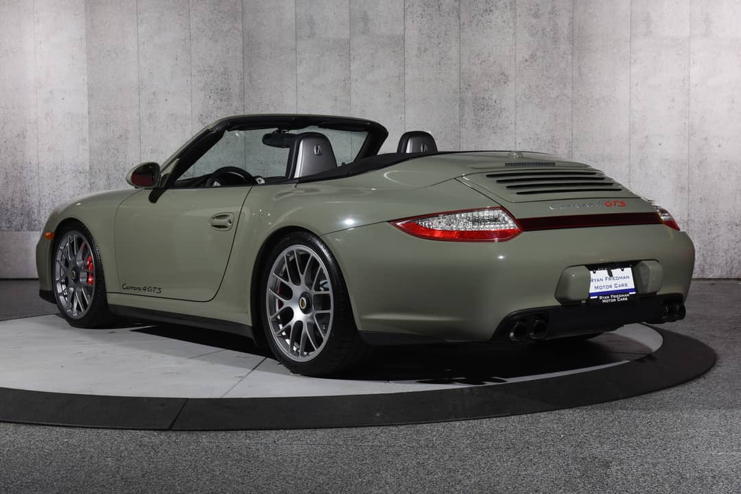 2012 Porsche 911 Carrera 4 GTS — photo 14