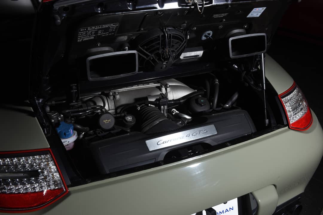 2012 Porsche 911 Carrera 4 GTS — photo 15