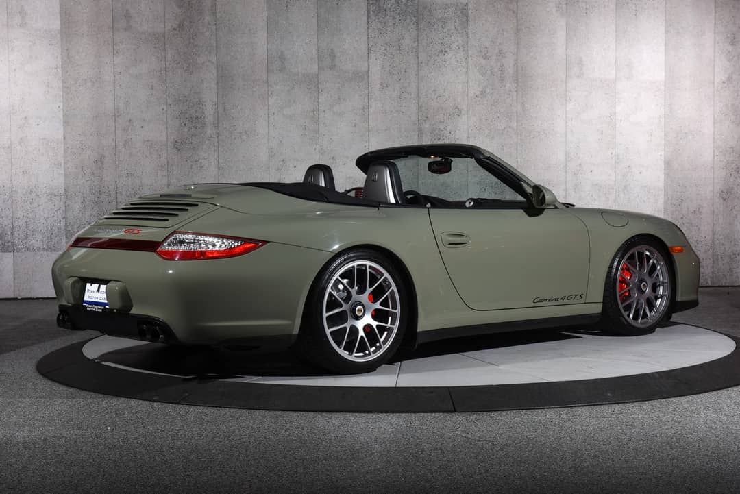 2012 Porsche 911 Carrera 4 GTS — photo 19