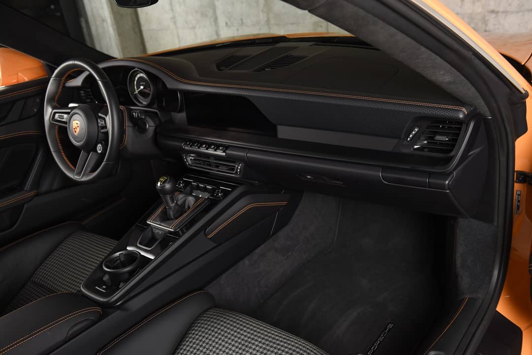 2022 Porsche 911 GT3 — photo 32
