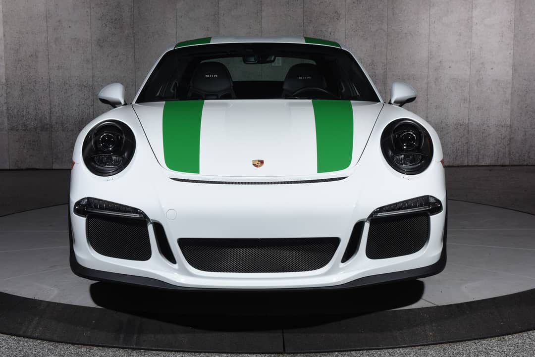 2016 Porsche 911 R — photo 26