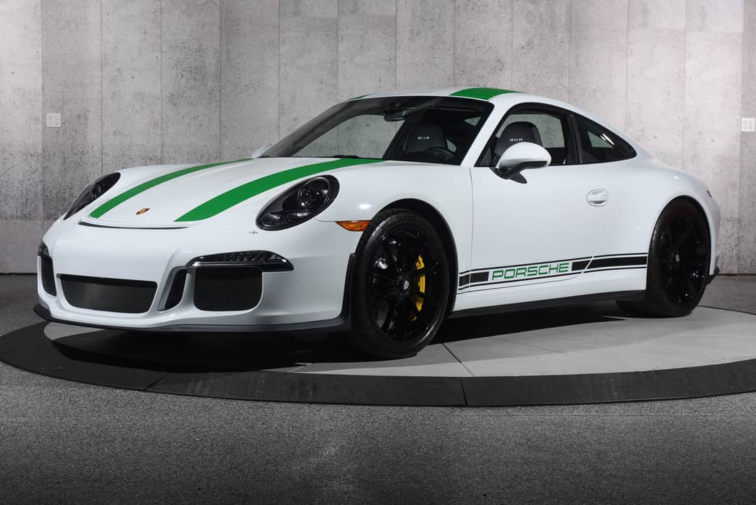 2016 Porsche 911 R — photo 27