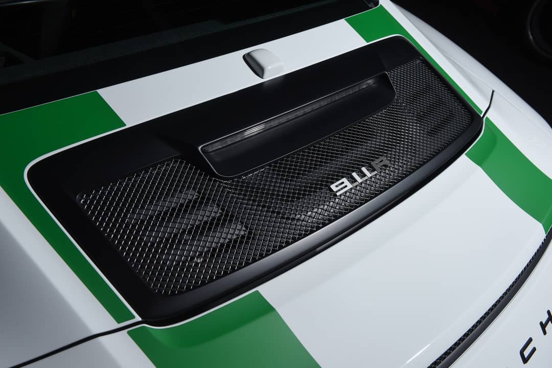 2016 Porsche 911 R — photo 33