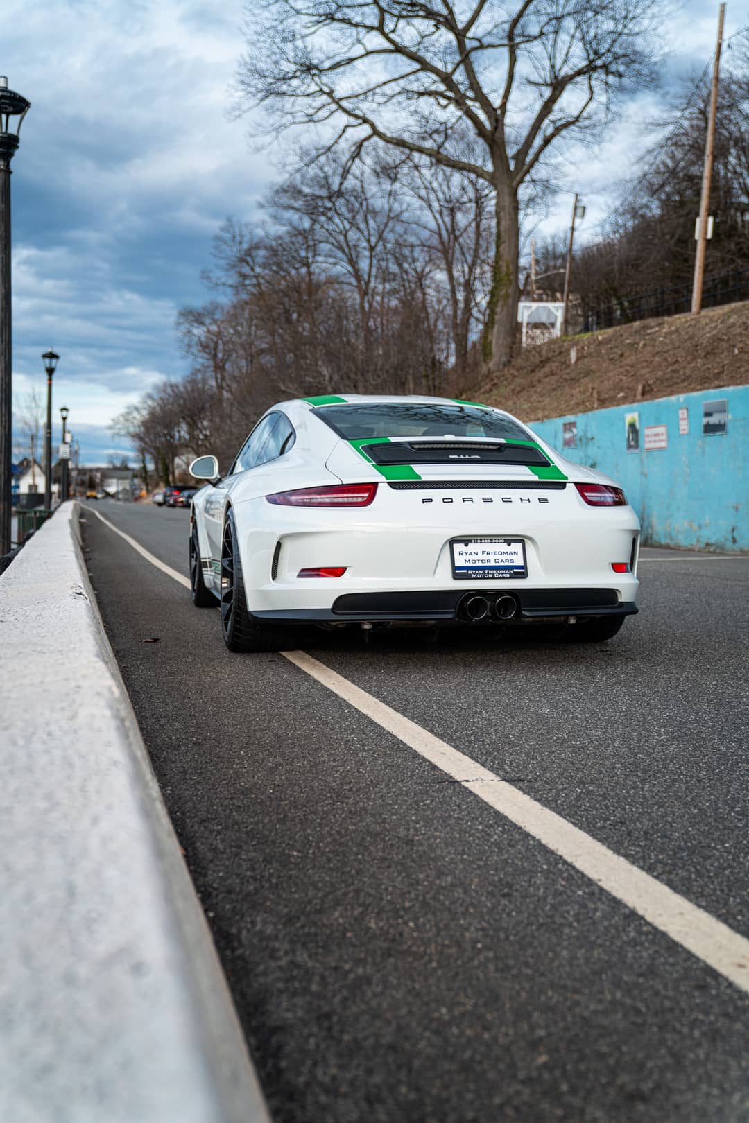 2016 Porsche 911 R — photo 6