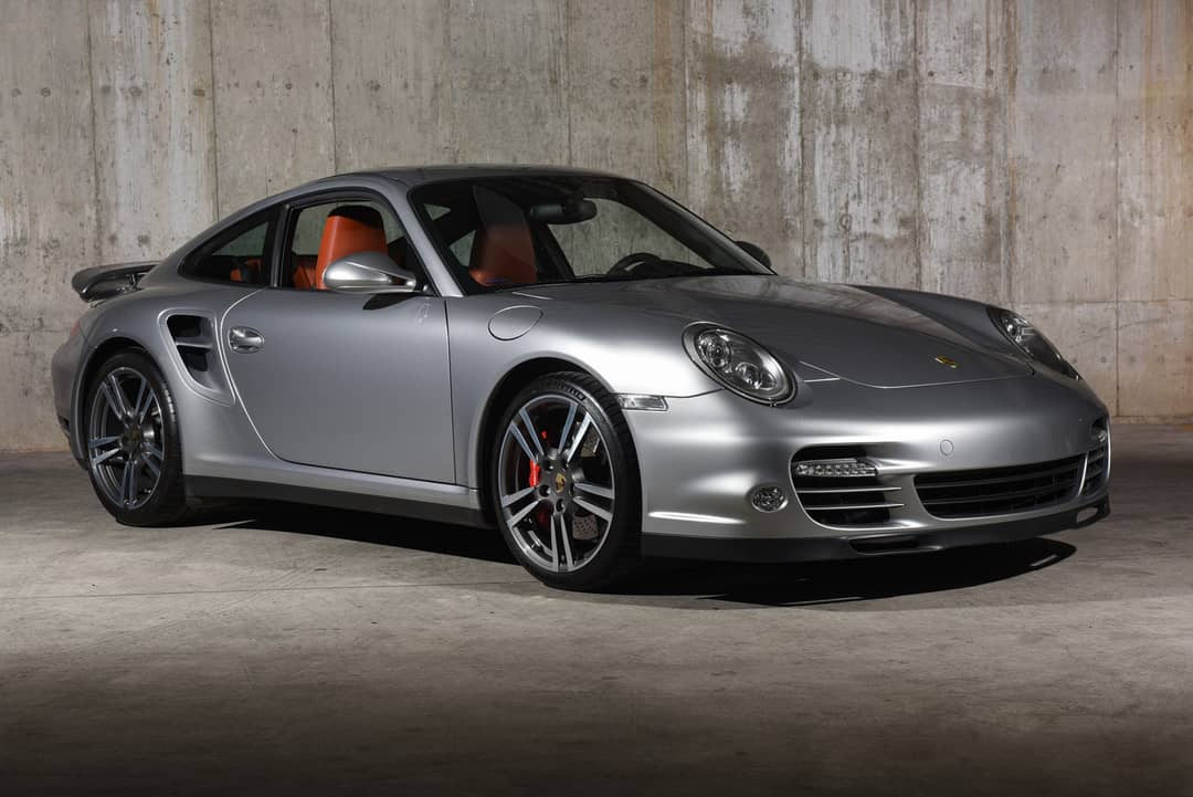 2011 Porsche 911 Turbo — photo 2
