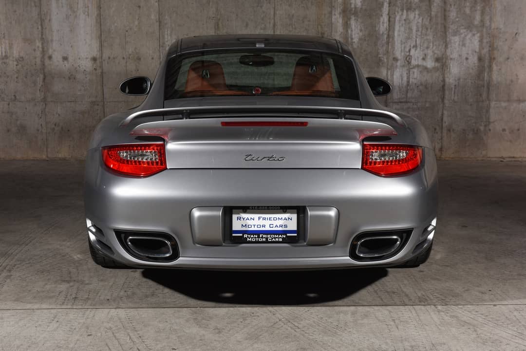 2011 Porsche 911 Turbo — photo 10