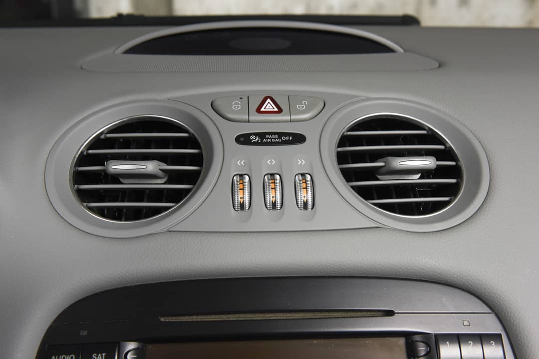 2008 Mercedes-Benz SL-Class SL 550 — photo 19