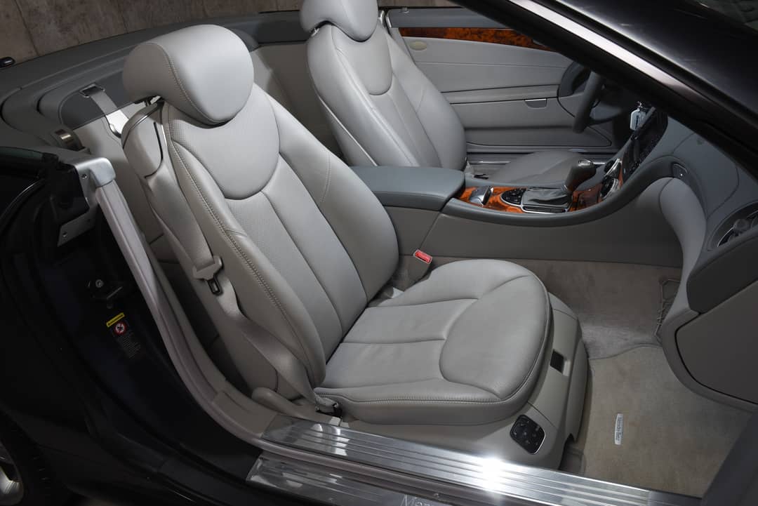 2008 Mercedes-Benz SL-Class SL 550 — photo 25
