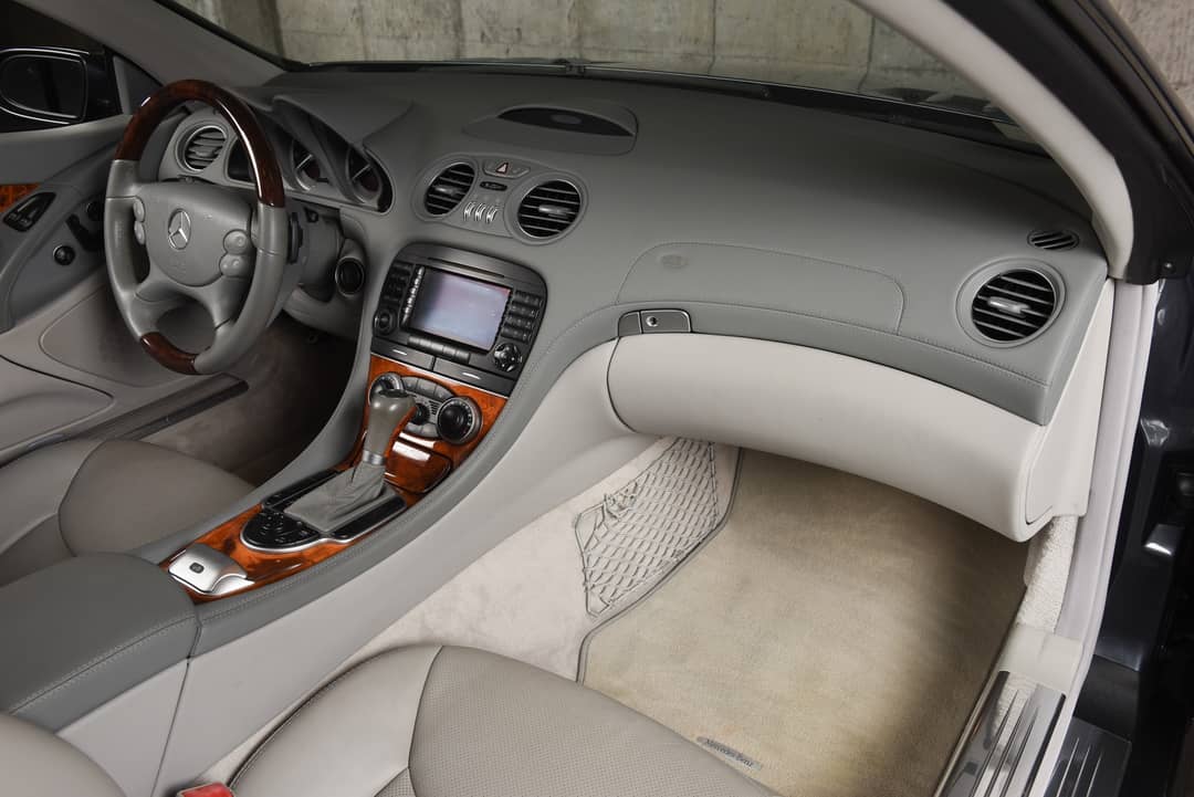 2008 Mercedes-Benz SL-Class SL 550 — photo 26