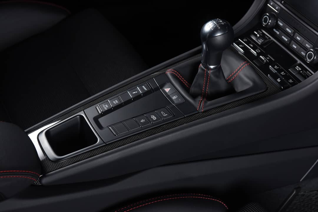 2018 Porsche 911 GT3 Touring — photo 16