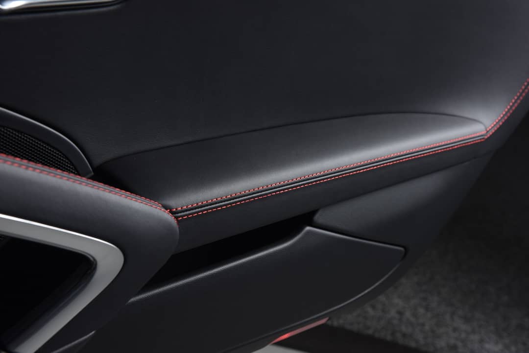 2018 Porsche 911 GT3 Touring — photo 18