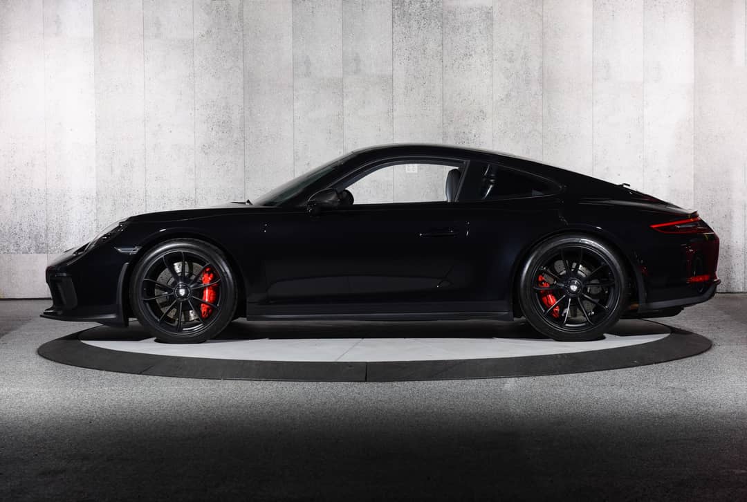 2018 Porsche 911 GT3 Touring — photo 7