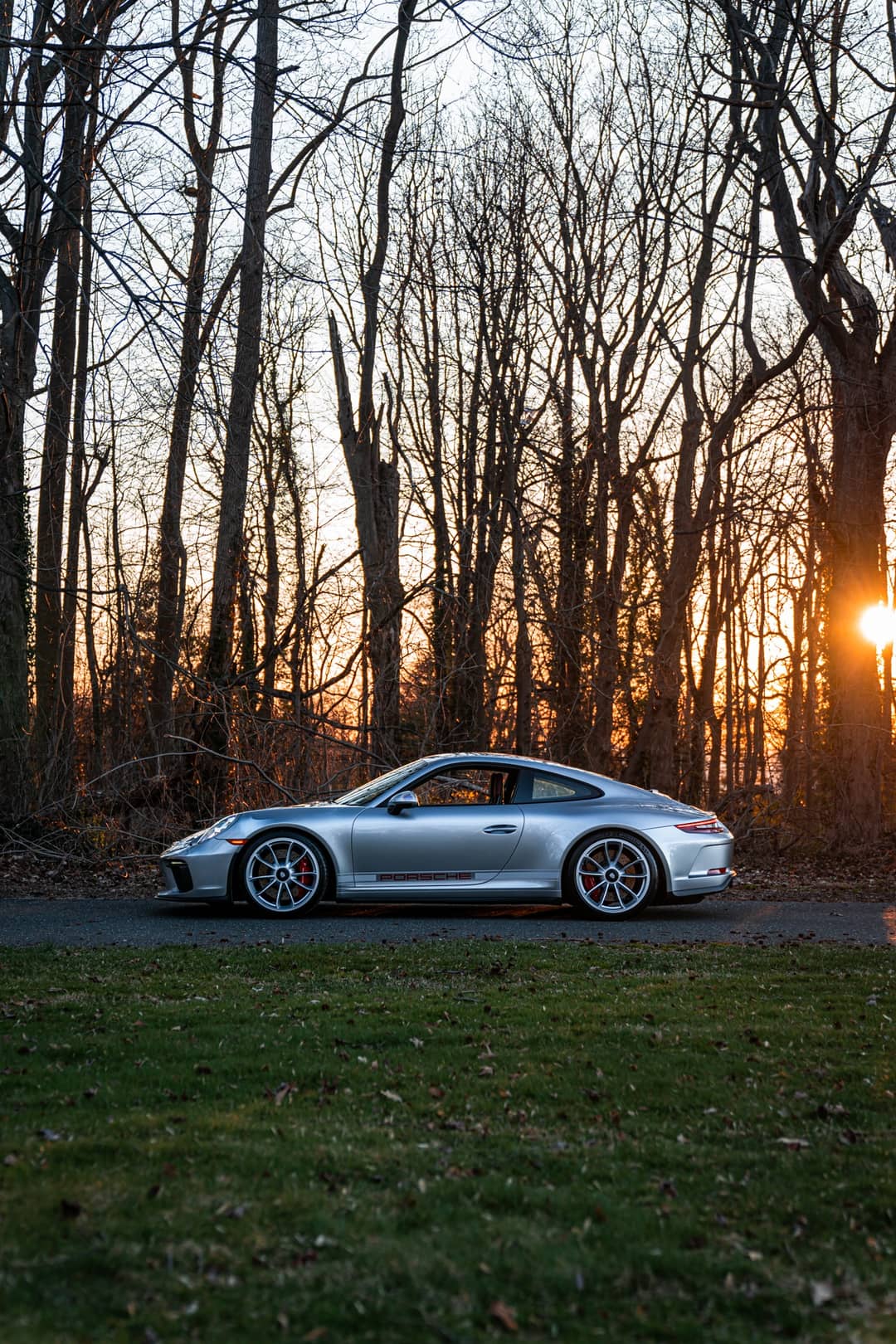 2018 Porsche 911 GT3 Touring — photo 3