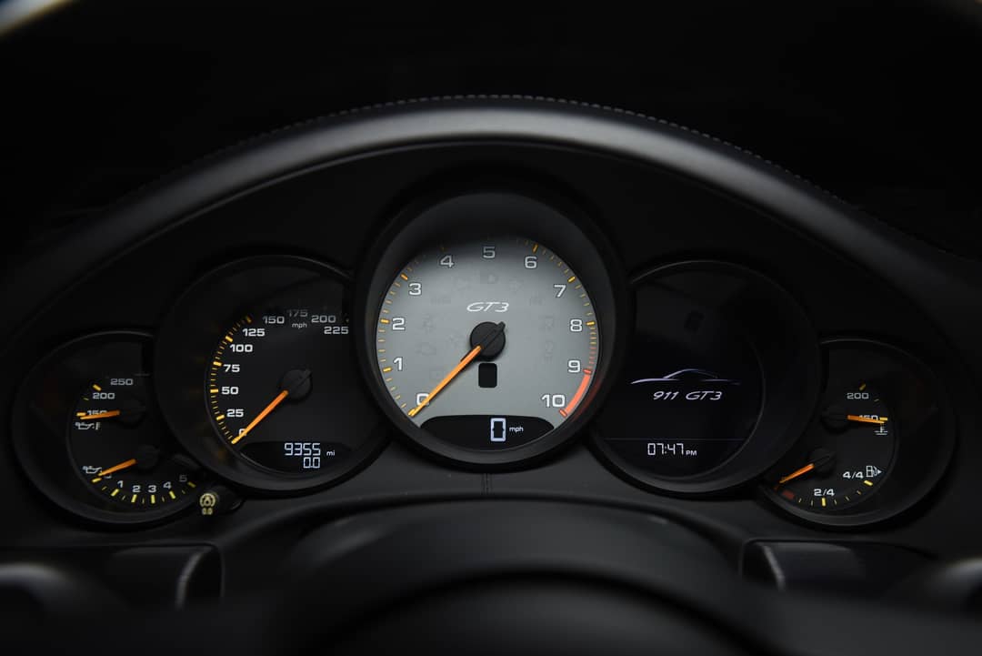 2018 Porsche 911 GT3 Touring — photo 34