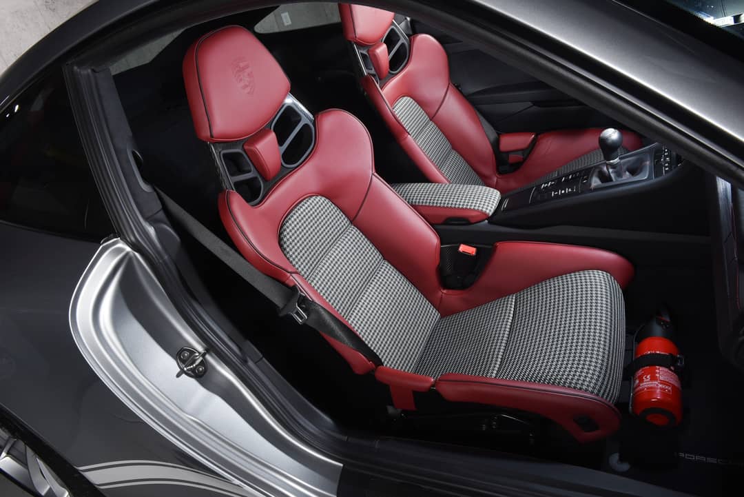 2018 Porsche 911 GT3 Touring — photo 42