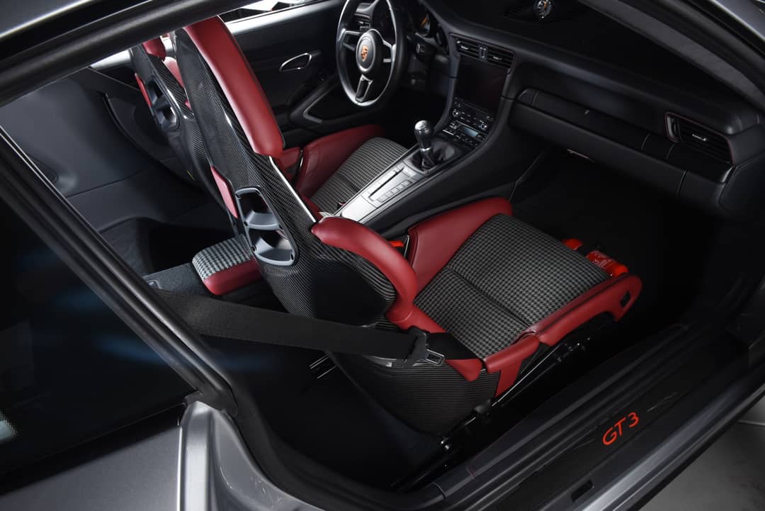 2018 Porsche 911 GT3 Touring — photo 45
