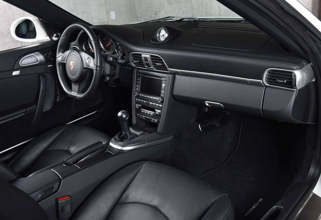2012 Porsche 911 Carrera GTS — photo 35