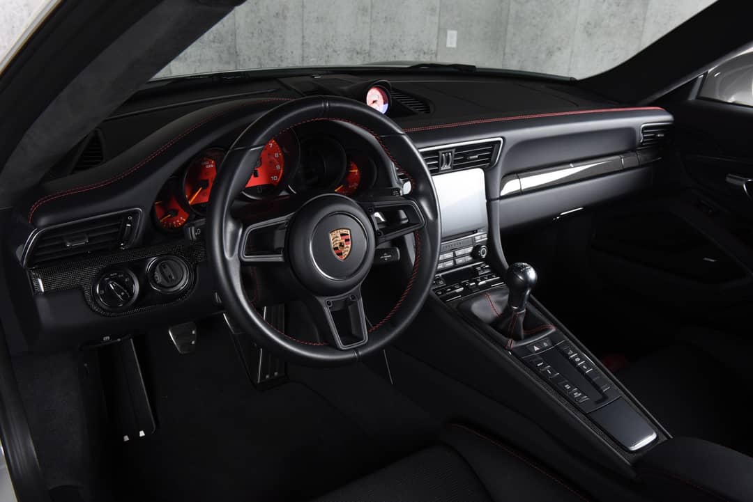 2019 Porsche 911 GT3 — photo 21