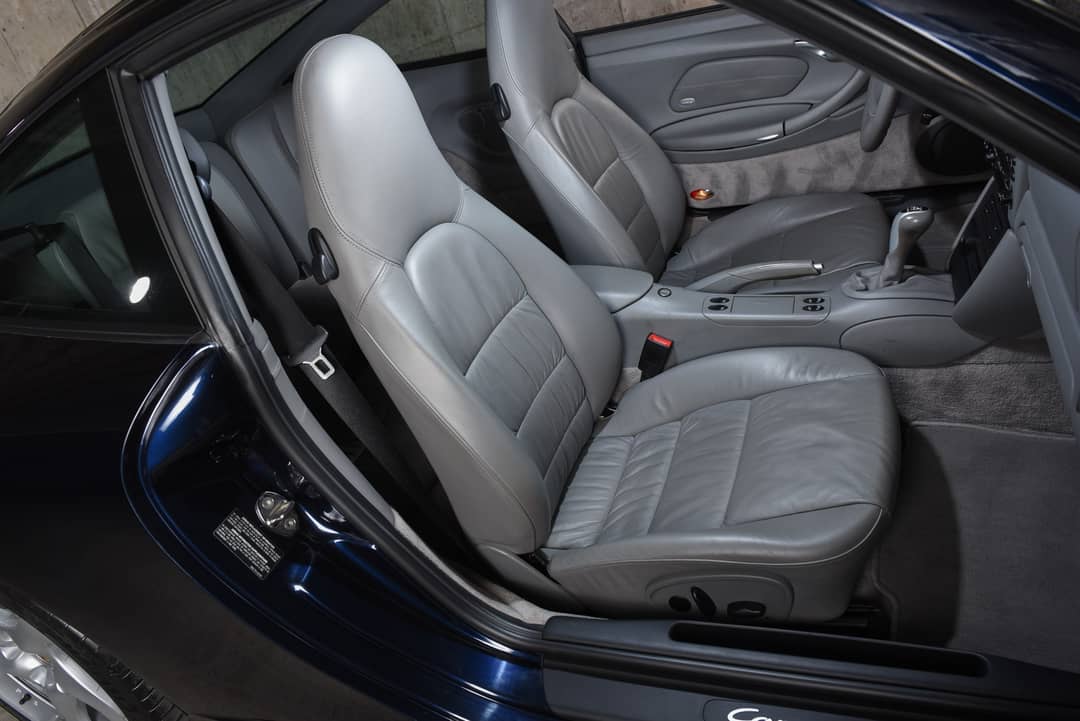 2003 Porsche 911 Carrera 4S — photo 22