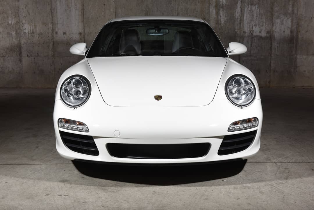 2010 Porsche 911 Carrera — photo 17