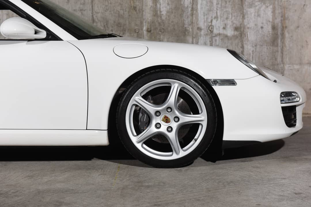 2010 Porsche 911 Carrera — photo 27