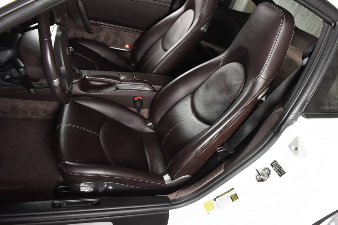2010 Porsche 911 Carrera — photo 32