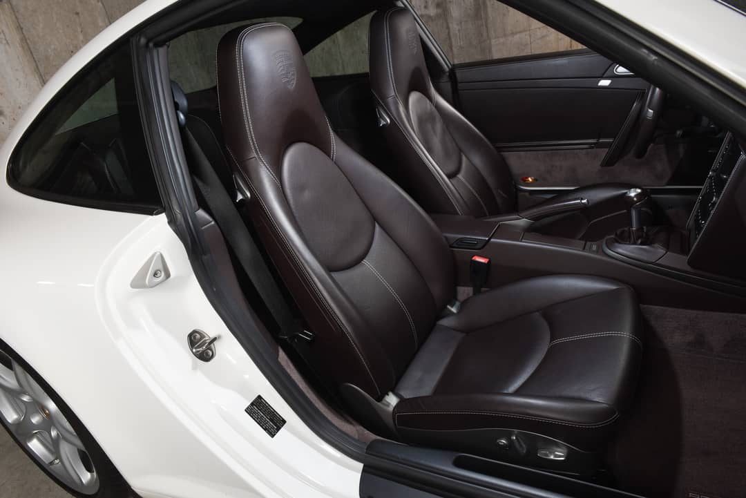 2010 Porsche 911 Carrera — photo 41