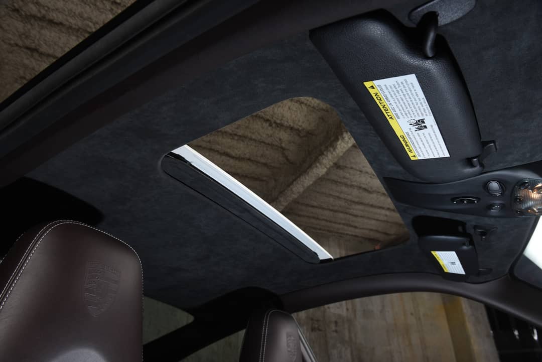 2010 Porsche 911 Carrera — photo 42