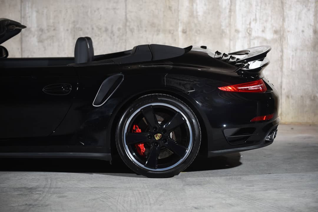 2015 Porsche 911 Turbo — photo 12