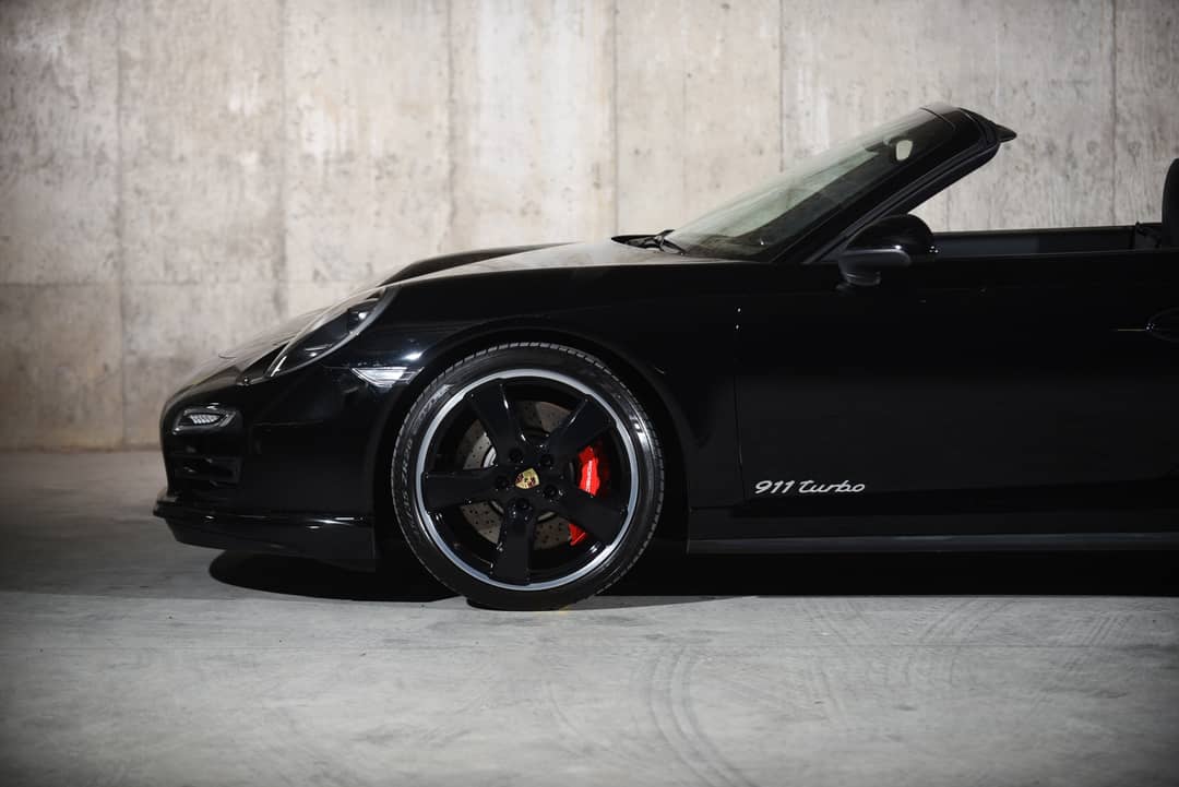 2015 Porsche 911 Turbo — photo 13